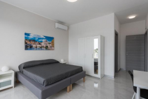 Travelershome Ciampino Airport GuestHouse 600m to Airport